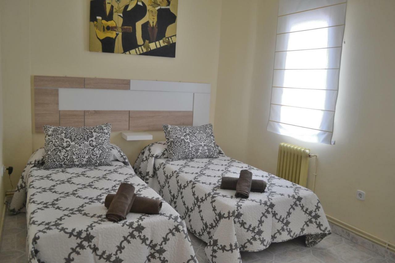 Apartments Atocha II Мадрид Экстерьер фото